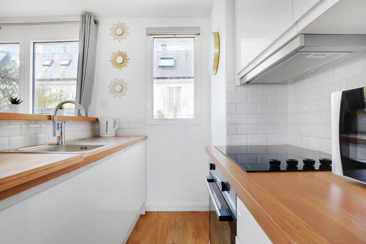 파리 Exceptional Triplex With Terrace - Montmartre 아파트 외부 사진